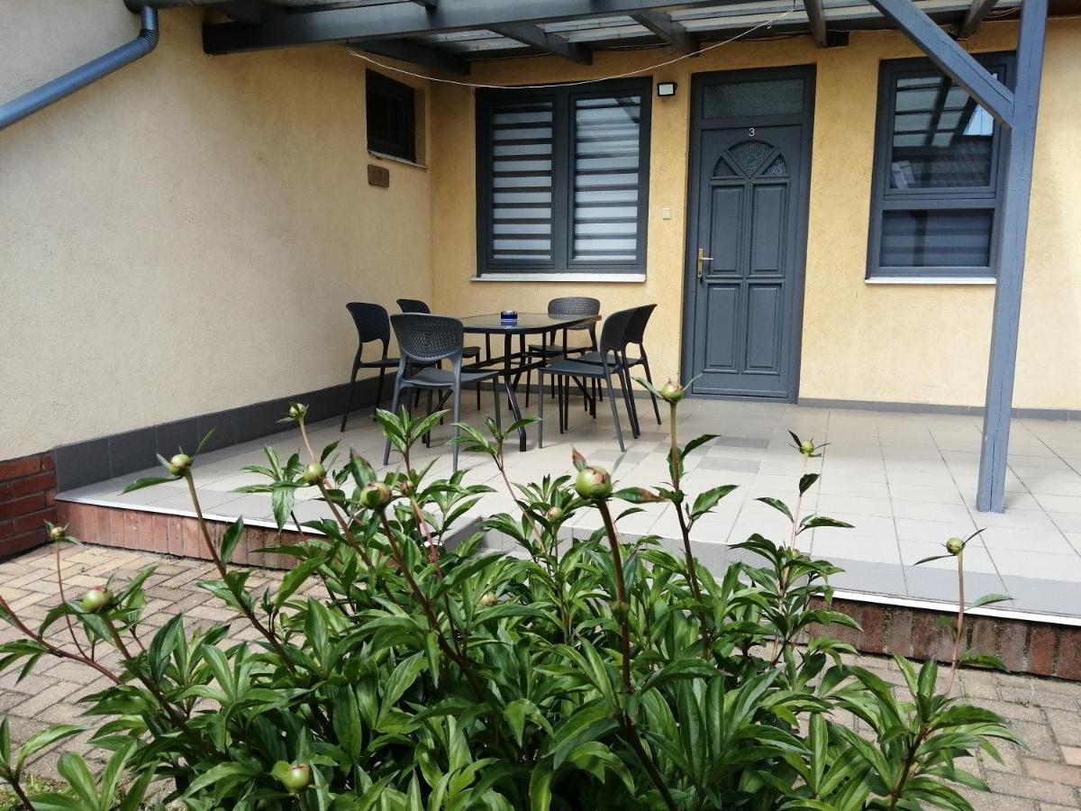 Hajdúszoboszló Illaberek Apartmanok מראה חיצוני תמונה